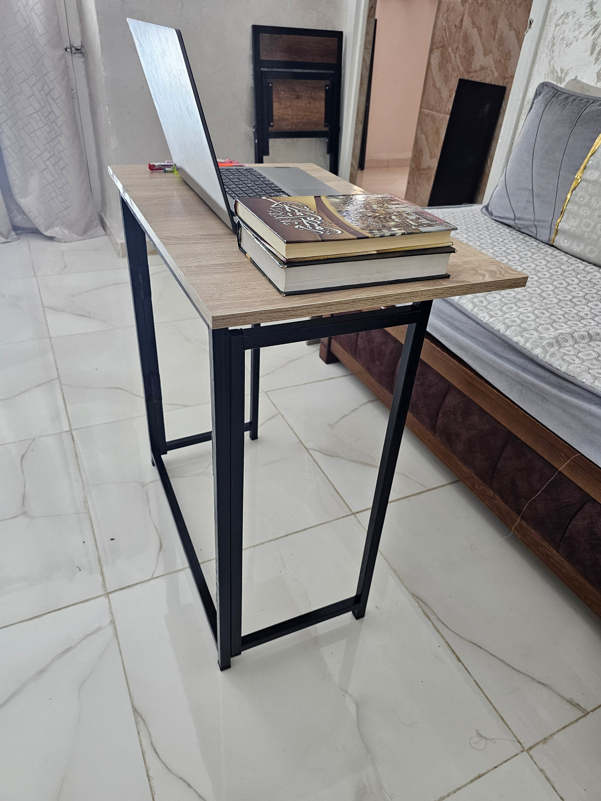 مكتب قابل للطي Bureau pliable